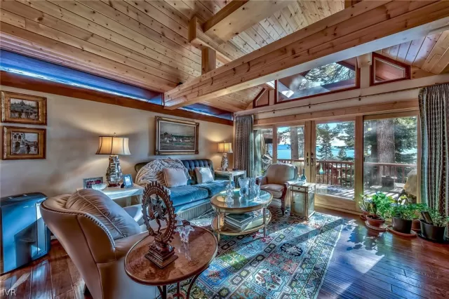 MLS: 1004010 Condo For Sale