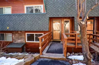 Photo #1: 1004039 Listing 