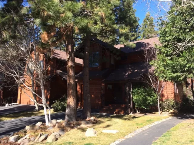 MLS: 1004046 Condo For Sale