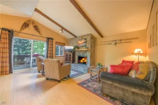 Photo #1: 1004051 Listing