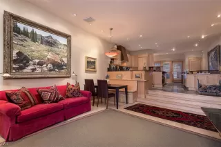 Photo #3: 1004097 Listing 