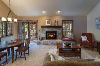 Photo #3: 1004198 Listing 