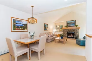 Photo #3: 1004214 Listing