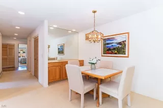 Photo #4: 1004214 Listing