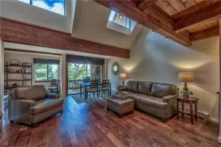 Photo #2: 1004247 Listing 