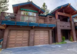 Photo #6: 1004269 Listing