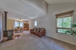 Photo #2: 1004282 Listing 