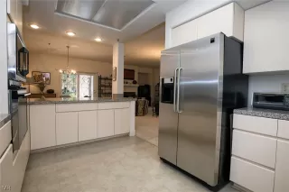 Photo #3: 1004294 Listing 