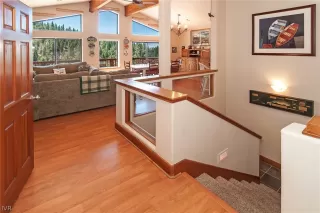 Photo #4: 1004326 Listing 