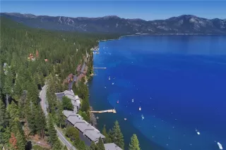 Photo #2: 1004427 Listing