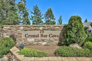 Photo #5: 1004427 Listing