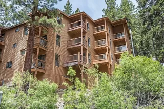 More Details about MLS # 1004502 : 699 HOGAN 2