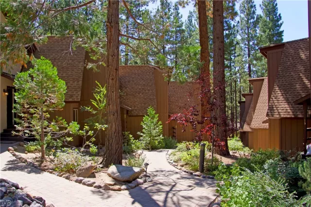 MLS: 1004505 Condo For Sale