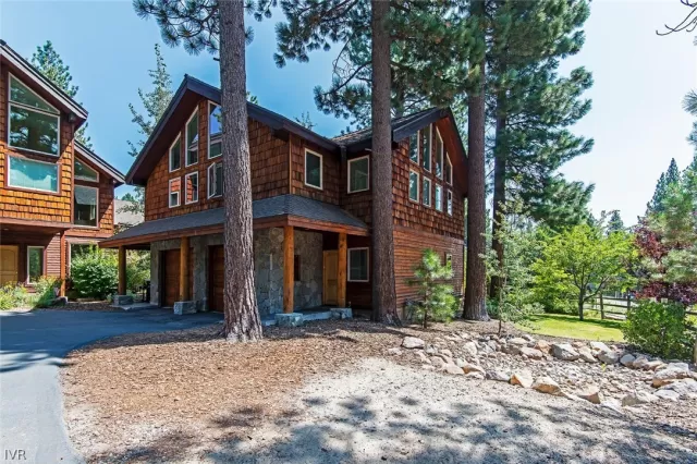 MLS: 1004506 Condo For Sale