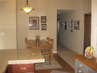 Photo #2: 1004594 Listing 