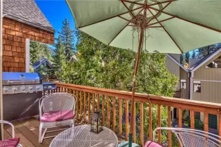 Photo #3: 1004638 Listing