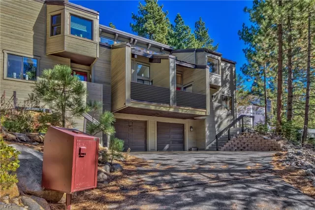 MLS: 1004642 Condo For Sale