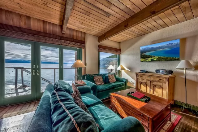 MLS: 1004694 Condo For Sale