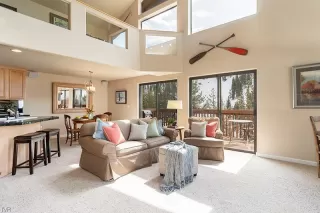 Photo #2: 1004849 Listing 