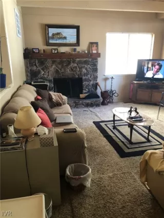 Photo #5: 1004858 Listing 