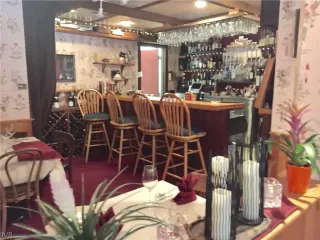 Photo #6: 1004873 Listing 