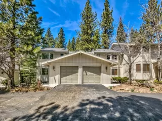 Photo #1: 1004890 Listing