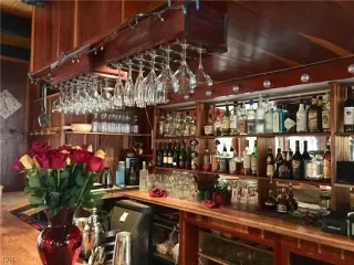 Photo #3: 1004916 Listing 