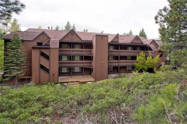 MLS: 1004918 Condo For Sale
