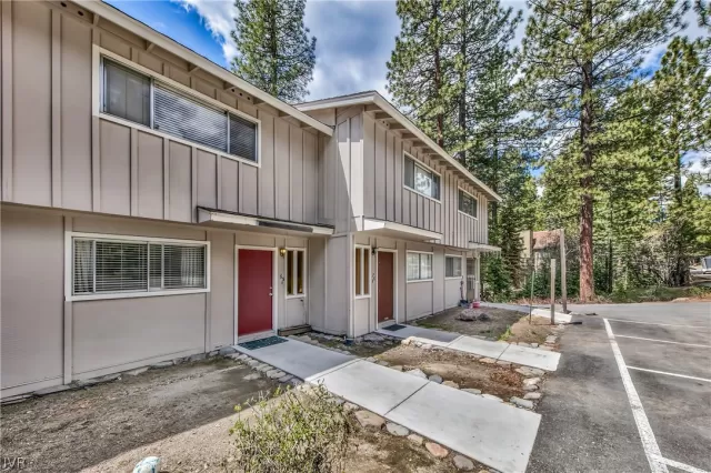 MLS: 1004923 Condo For Sale