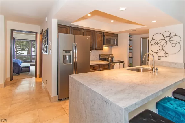 MLS: 1005956 Condo For Sale