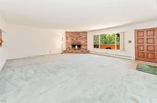 Photo #4: 1006037 Listing 