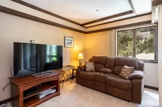 Photo #2: 1006049 Listing