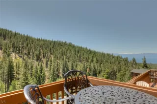 Photo #2: 1006071 Listing