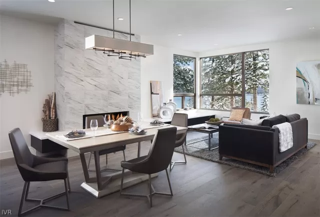 MLS: 1006080 Condo For Sale