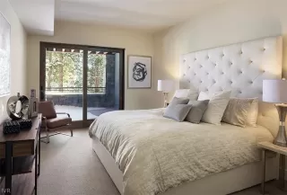 Photo #6: 1006080 Listing