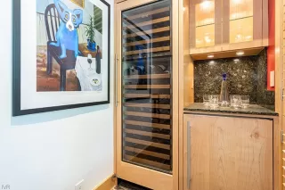 Photo #6: 1006120 Listing