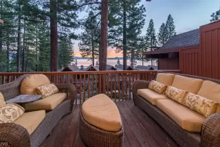 More Details about MLS # 1006151 : 557 LAKESHORE BOULEVARD 102