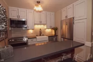 Photo #5: 1006162 Listing