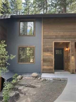 More Details about MLS # 1006232 : 701 HOGAN COURT 3
