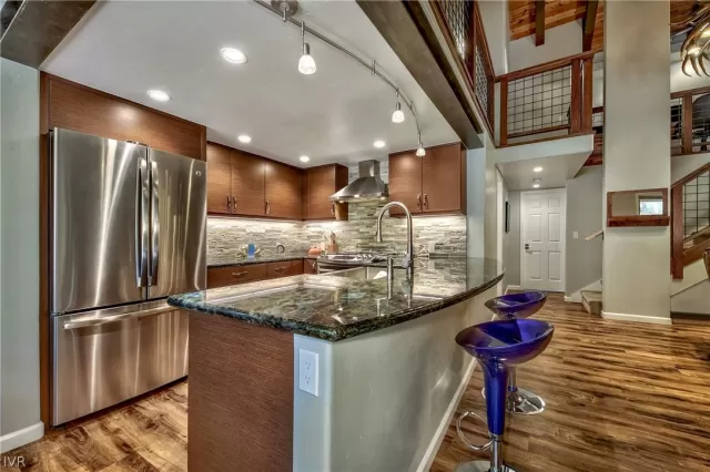MLS: 1006264 Condo For Sale