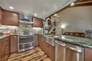 Photo #6: 1006264 Listing 