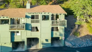 Photo #1: 1006308 Listing