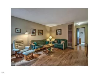 Photo #2: 1006326 Listing 