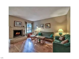Photo #3: 1006326 Listing 