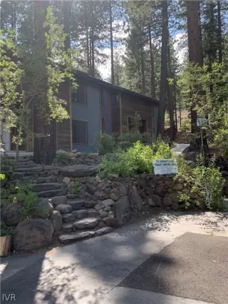 More Details about MLS # 1006348 : 701 HOGAN COURT 2
