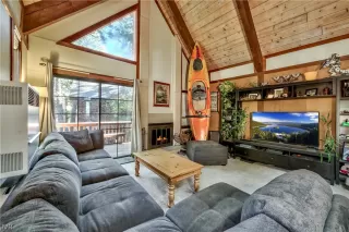 Photo #4: 1006395 Listing 