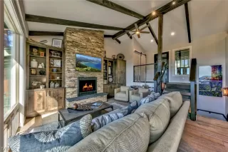 Photo #5: 1006402 Listing 