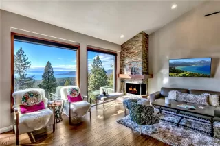 Photo #6: 1006439 Listing