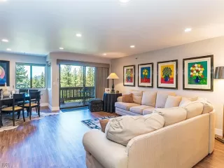 Photo #5: 1006450 Listing