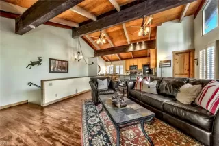 Photo #3: 1006477 Listing